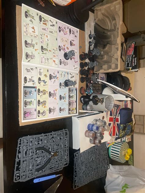 Finally made myself destroy the pile of shame lol : r/Chaos40k