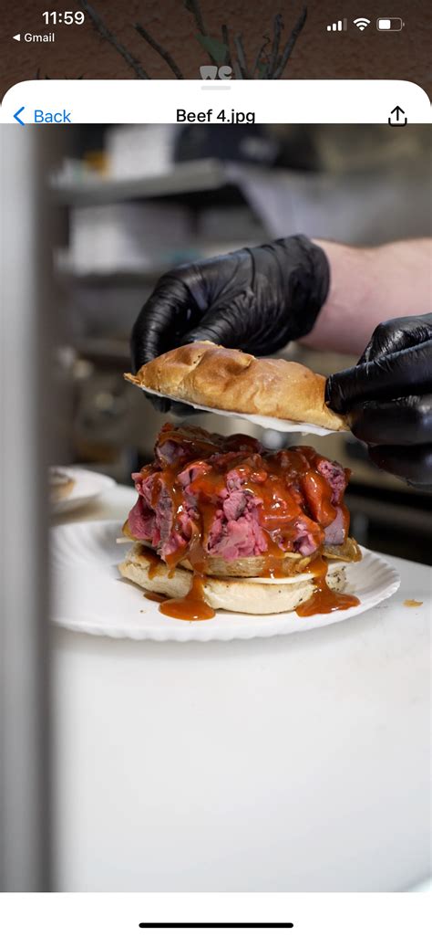 Maria's Corner Pizzeria - Beverly, MA