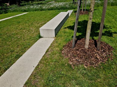 Image result for Pyramid-Shaped Bench Block