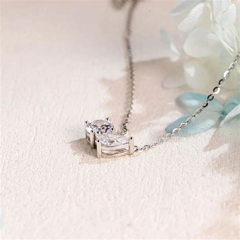 Buy Toi Et Moi Moissanite Pendant Necklace In 14K Gold Online - Riant ...