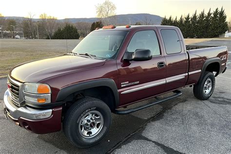 49k-Mile 2003 GMC Sierra 2500HD SLE Extended Cab Duramax 4x4 for sale on BaT Auctions - sold for ...