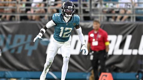 Travis Hunter Shows Off Custom Anthony Edwards Adidas Cleats in Photo ...