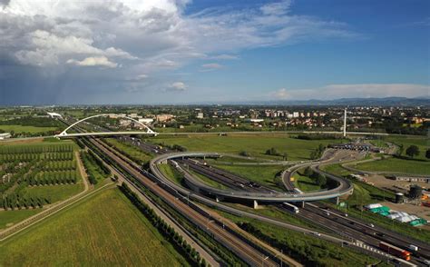 Commissioners for Italy infrastructure projects - We Build Value