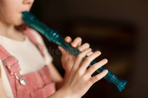 Play Musical Instruments 的图像结果