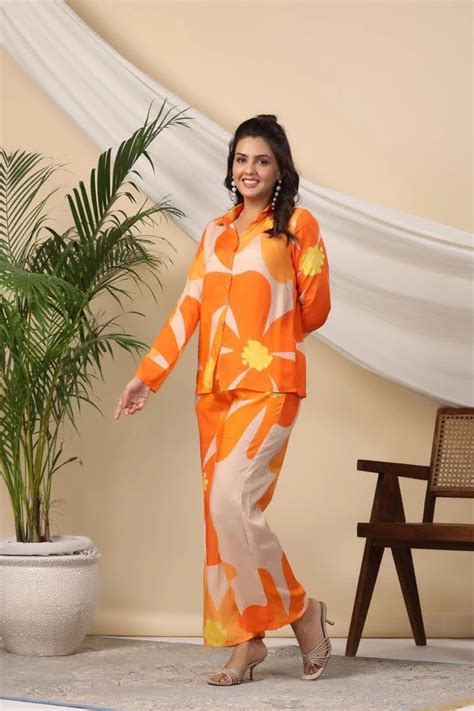 2187 FLORAL PRINT CORD SET