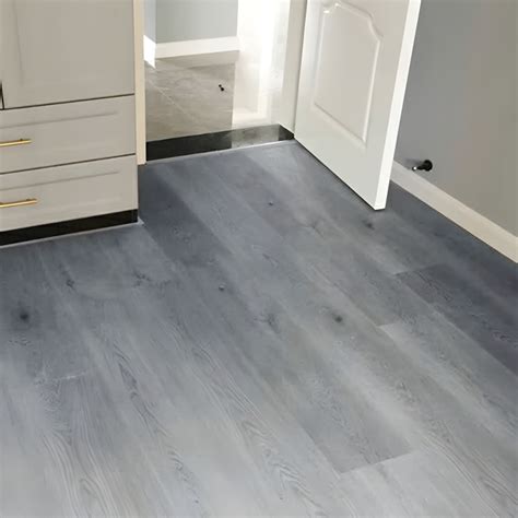 Contemporary Waterproof Scratch Resistant Light Wood Click Lock ...