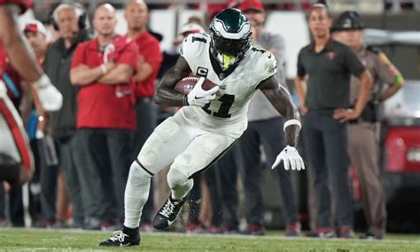 WATCH: Eagles’ A.J. Brown makes absurd one-handed TD catch - nj.com