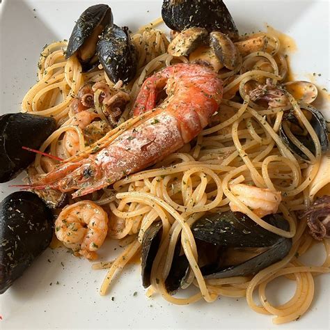 RISTORANTE BAR TIGULLIO, Rapallo - Restaurant Reviews, Phone Number ...