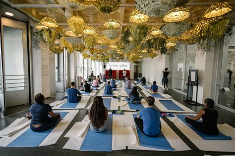 » Educator Workshop | Color Alchemy: An Immersive Meditative Art Experience