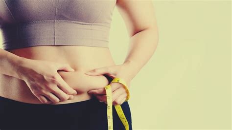 Breathing Exercise ਨਾਲ ਵੀ ਘੱਟ ਹੁੰਦੀ ਹੈ ਪੇਟ ਦੀ ਚਰਬੀ, 10 ਦਿਨਾਂ ਤਕ ਅਪਣਾਓ ...