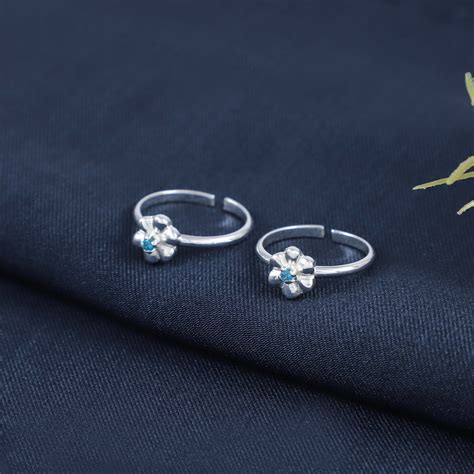 Gauri Blue Stone Silver Toe Rings – PP Jewellers