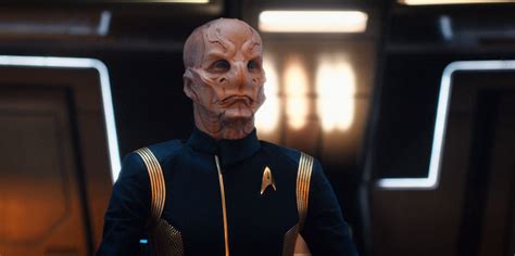 Star Trek: Doug Jones will Saru noch nicht als Captain der Discovery sehen