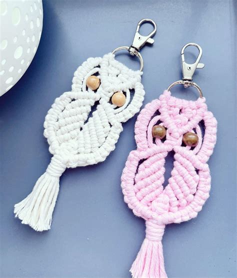 Macrame Animal Keychain Tutorial 的图像结果