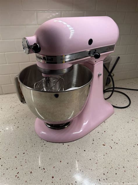 Pink KitchenAid Artisan stand mixer | Maxsold