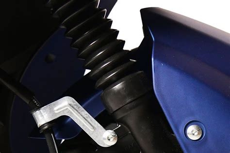 Stella BUZZ Electric Scooter price, mileage, colours, photos, featuers ...