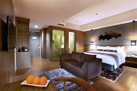 Harper Purwakarta Room Service: Pictures & Reviews - Tripadvisor