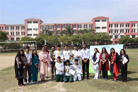 Delhi World Public School