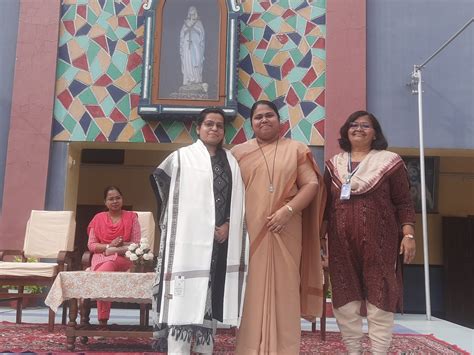 Canossa Convent Girls' Inter College