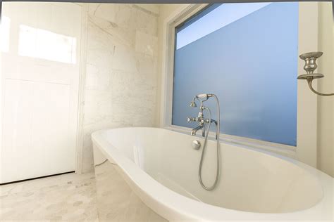 Marble Tile Bathtub with Telephone Faucet - Silver Fern Ventures Inc.