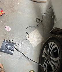 amazon basics Compact Portable 12V 150 PSI Digital Tyre Inflator with ...