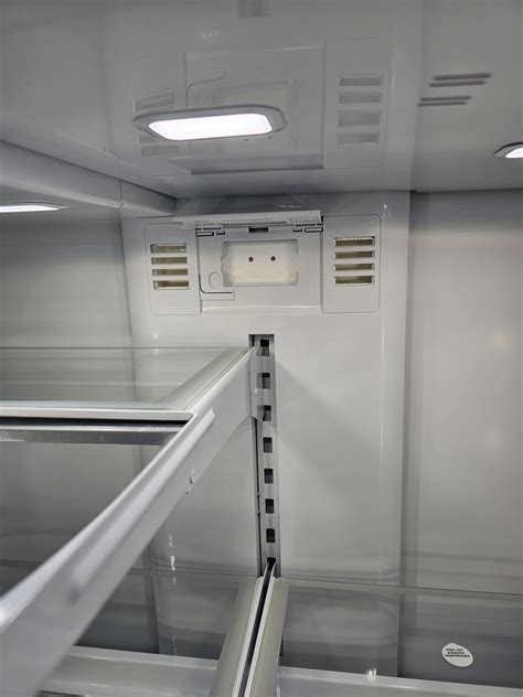 What is this and why is there still Styrofoam in it? : r/Whirlpool