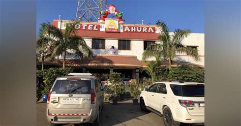 Authentic Parsi Cuisine On NH 48 | LBB