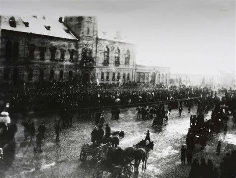 Novosti.rs | Galerija | TOG DANA JE PEŠADIJSKI GVOZDENI PUK „KNjAZ ...