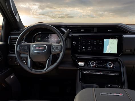 2024 GMC Sierra HD Lineup Welcomes Denali Ultimate, AT4X Off-Road Trim Levels - autoevolution