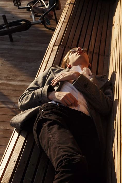 Natural ways to prevent snoring