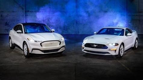 Ford offers all-white styling package for Mustang nameplate after 28 ...