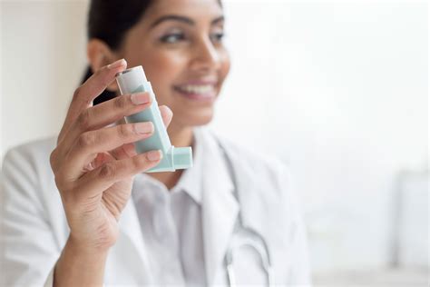 Levalbuterol vs. Albuterol: What's the Difference