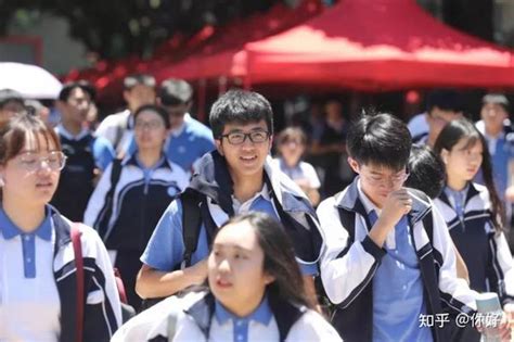 分数线普降！深圳中考首批录取标准发布，今年新增公办普高学位超6千，未来……_高中