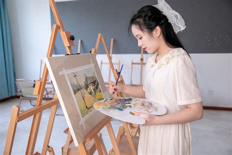 绘画临摹 的图像结果