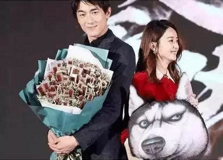 邓伦收到什么礼物最新素材