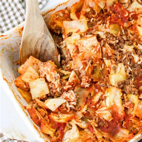 Lazy Cabbage Roll Casserole - Everyday Eileen