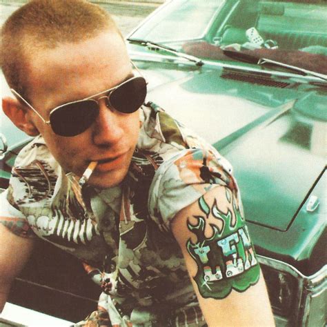 Sharon Costanzo's Instagram, Twitter & Facebook on IDCrawl