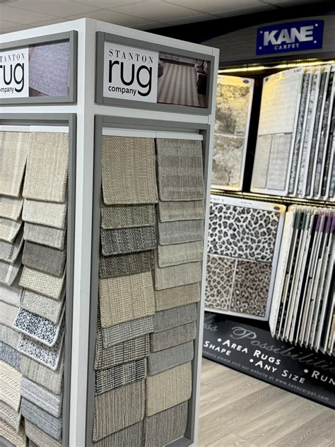 10 Flooring Colors That Will Dominate Modern Homes in 2025 - Ramsey ...