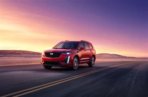 12 Most Fuel-Efficient Luxury 3-Row SUVs of 2024 and 2025 | U.S. News