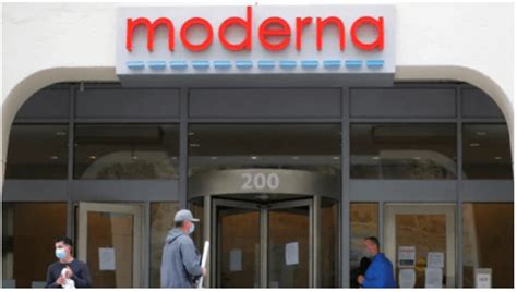 Coronavirus vaccine: US FDA advisory panel sets stage for Moderna ...