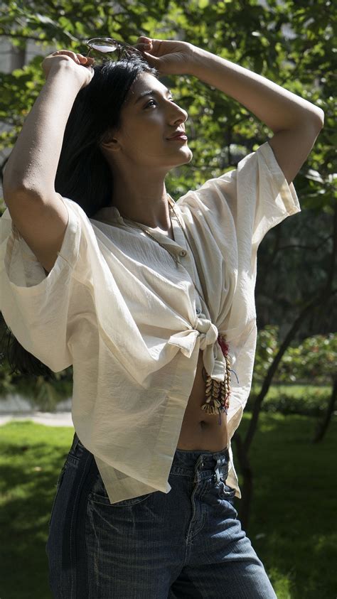 Boxy shirt with wanderlust print – Asmita Marwa