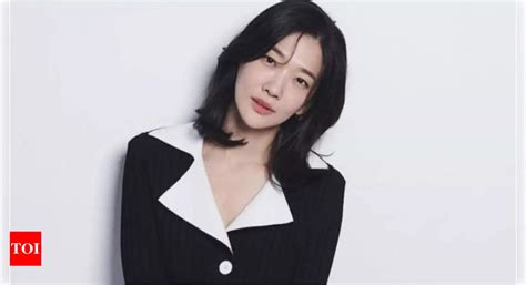 ‘Exhuma’ star Jung Yun Ha announces cancer diagnosis - Times of India