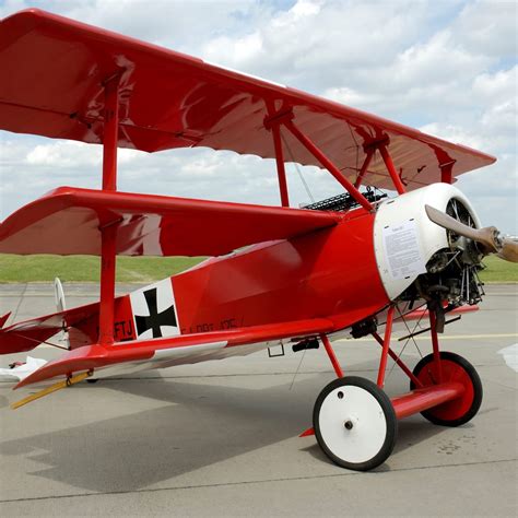 Red Baron Plane: 100,000 D | Allows you to fly to get to places quicker ...