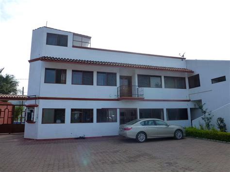 EL VIEJO AHUEHUETE (Santa Maria del Tule) - Hotel Reviews & Photos ...