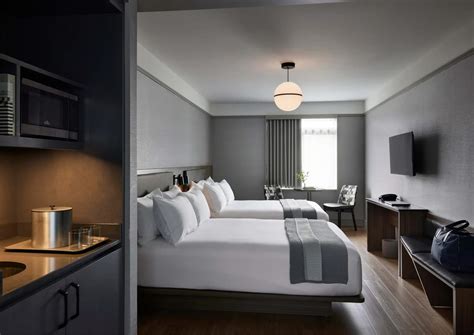 15+ Best Staycation Spots in The Bronx • Over Here New York