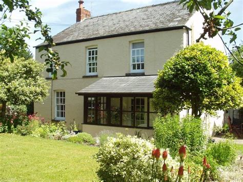 HAWTHORNS BED AND BREAKFAST (Talybont-on-Usk) - B&B Reviews & Photos ...