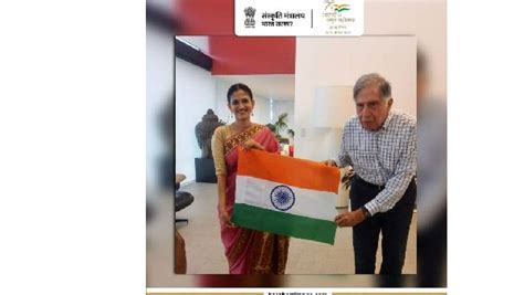 Har Ghar Tiranga: 75వ స్వాతంత్ర్య దినోత్సవ వేడుకల్లో రతన్ టాటా, ఆనంద్ ...