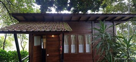 BRIAR TEA BUNGALOWS - VALPARAI (Tamil Nadu) - Ranch Reviews, Photos ...