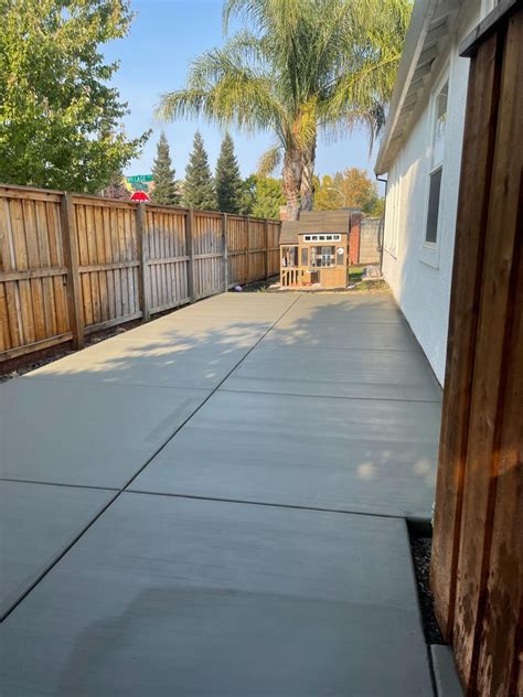 Cracks in Concrete Driveways: Causes and Prevention - CA Pro Concrete