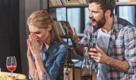6 Major Signs Your Husband Resents You - lifeberrys.com