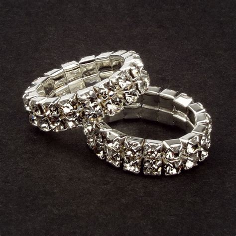 5 Traditional Toe Rings That are in Trend - lifeberrys.com